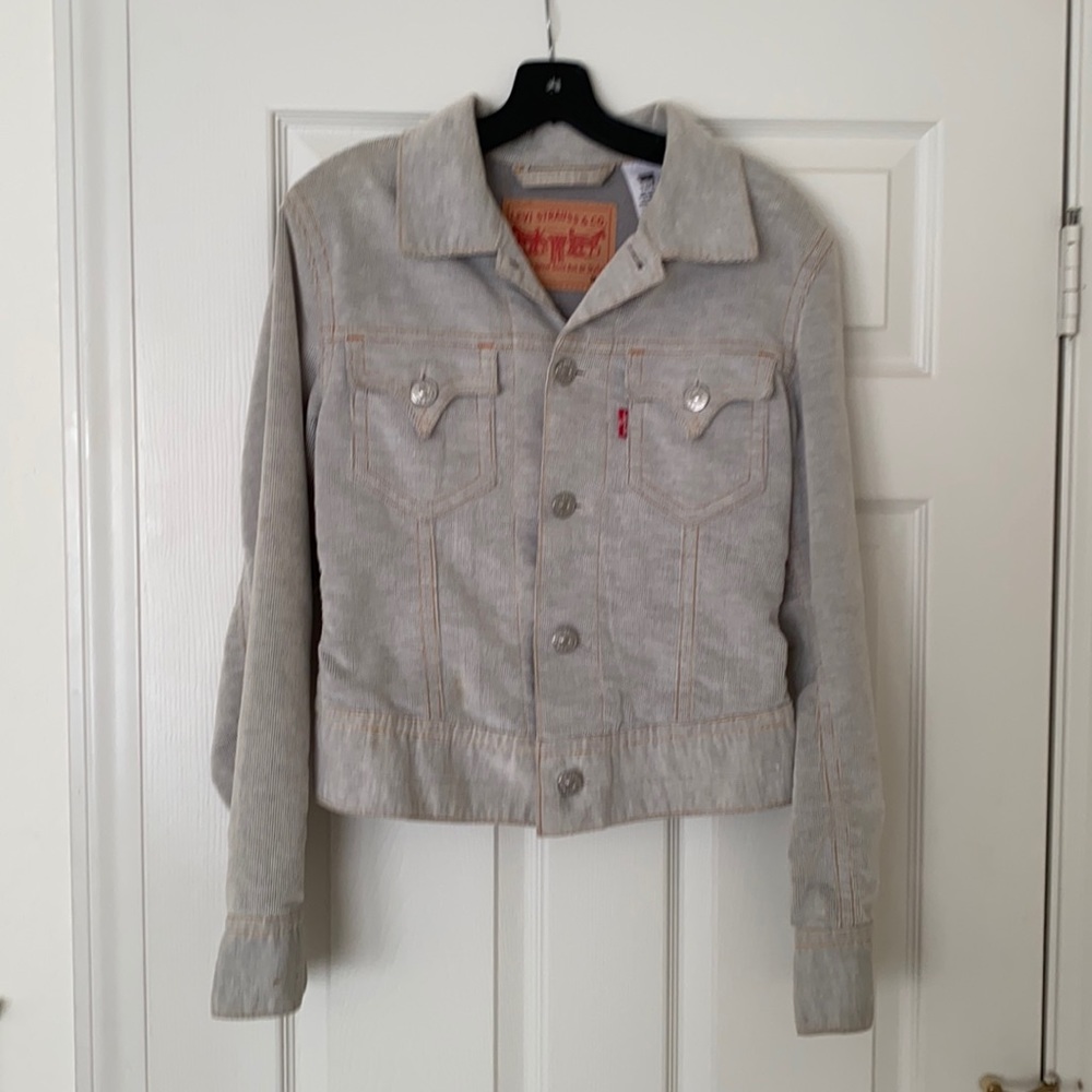 Women’s Levi’s corduroy Jean jacket.